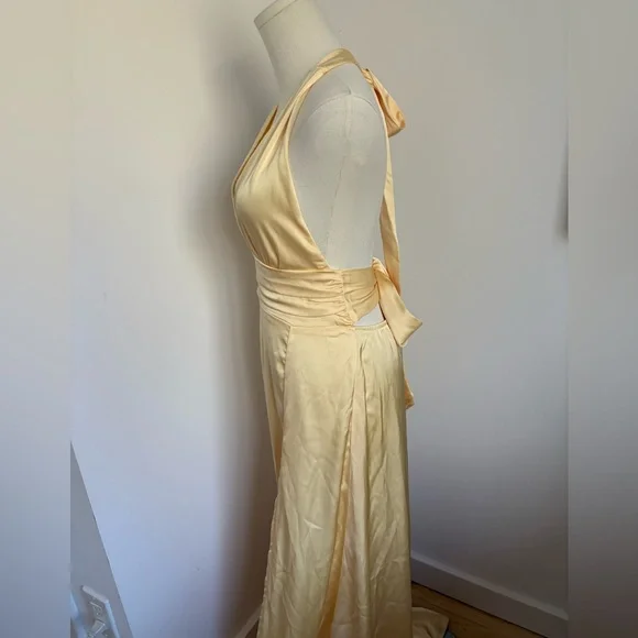 Gold Halter Dress - Picture 4 of 5